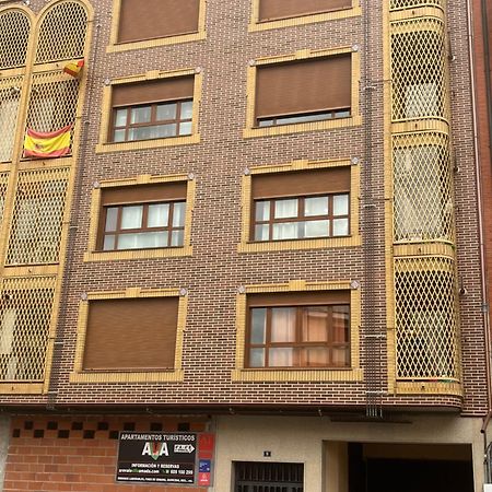 Ava-2 Apartment Arevalo Ngoại thất bức ảnh