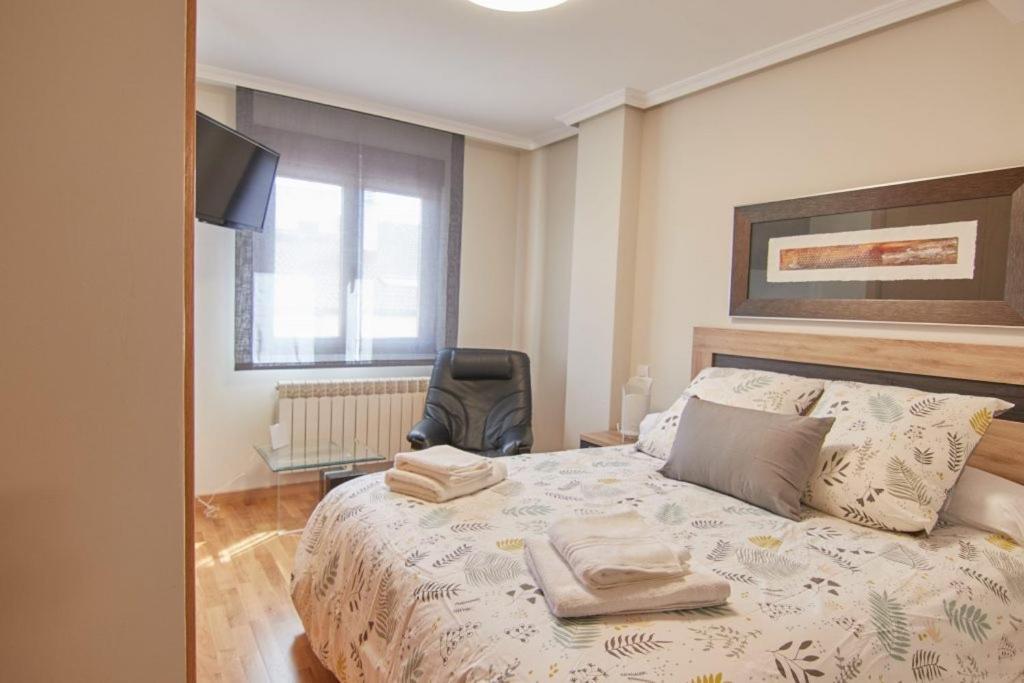 Ava-2 Apartment Arevalo Ngoại thất bức ảnh