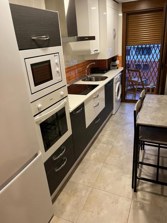 Ava-2 Apartment Arevalo Ngoại thất bức ảnh